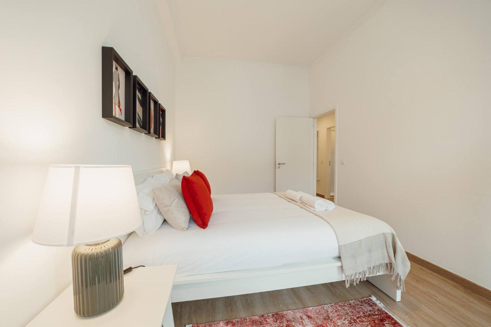Modern Bonfim By Hosty Apartment Porto Exterior photo